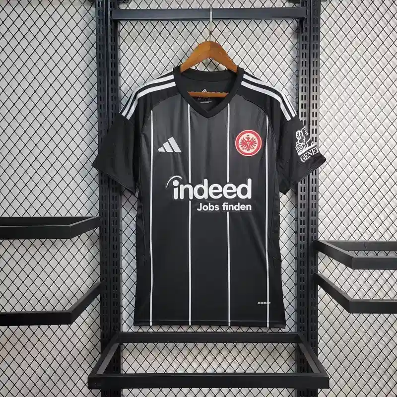 fanella-eintracht-frankfurt-special-edition-1 Fanella Eintracht Frankfurt 2025/26 Special Edition pamje përpara