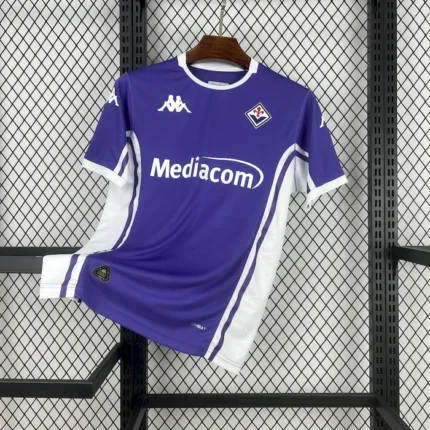 Fanella Fiorentina 2025/26 Home pamje përpara