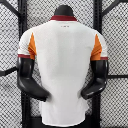 Fanella Galatasaray 2025/26 Away pamje mbrapa