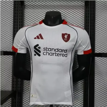 Fanella Liverpool 2025/26 Away pamje përpara