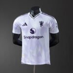 Fanella Manchester United 2025/26 Away pamje përpara