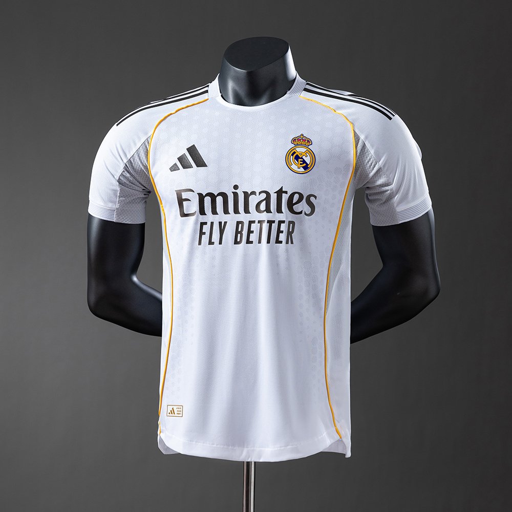 fanella-real-madrid-home-1 Fanella Real Madrid 2025/26 Home pamje përpara
