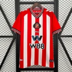 Fanella Sunderland 2025/26 Home pamje përpara