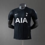Fanella Tottenham 2025/26 Away pamje përpara