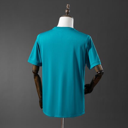 Fanella Retro Real Madrid 2017/18 Third pamje mbrapa